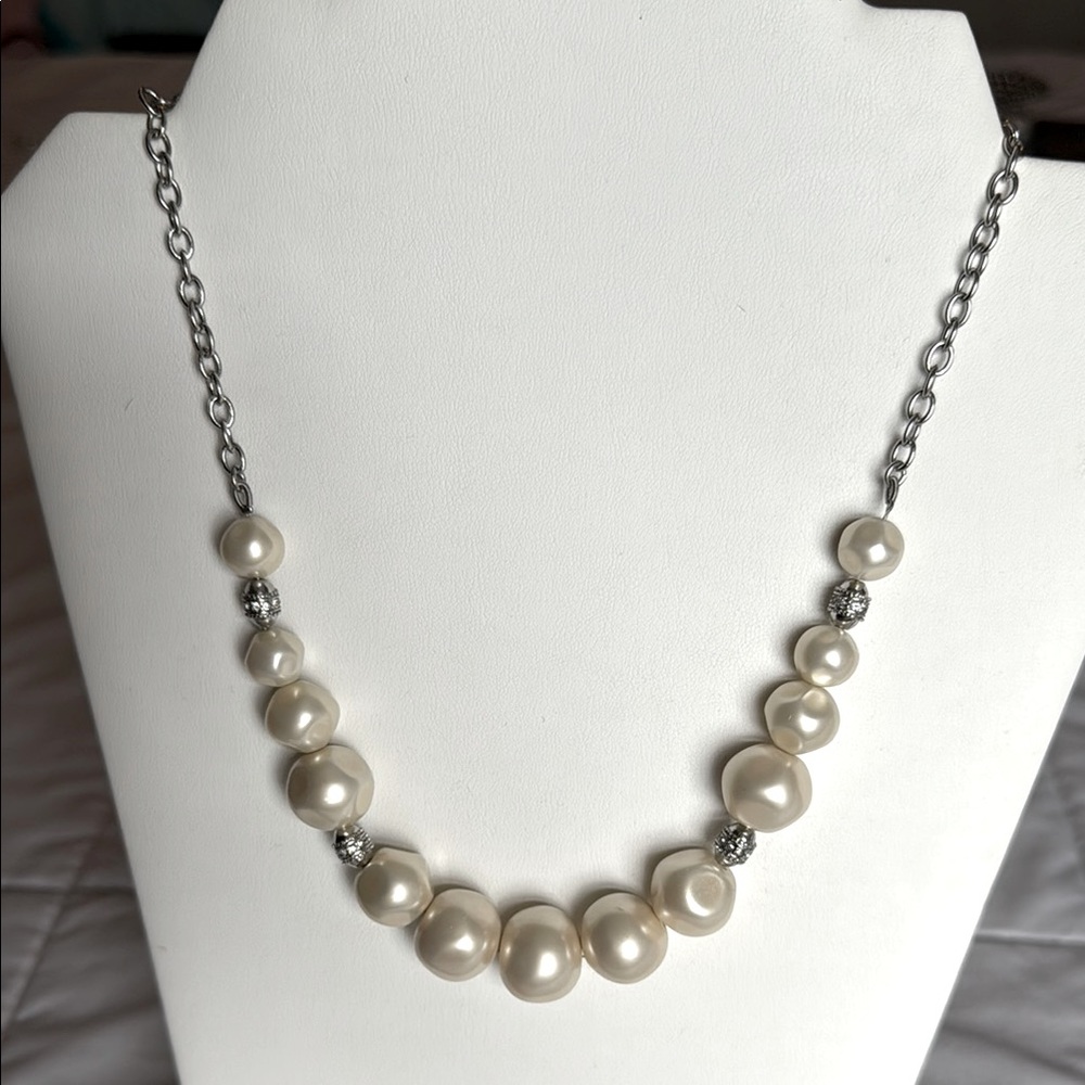 Lia Sophia Symphony Silver and Pearl Necklace